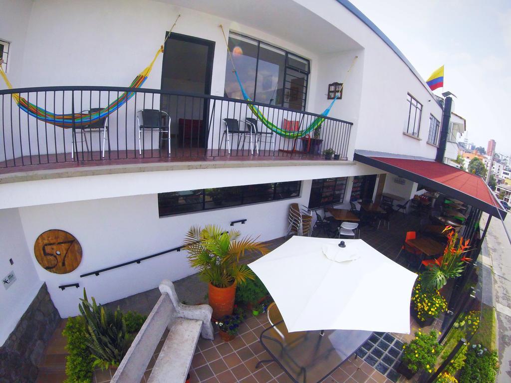 Hostal De La 57 Манисалес Екстериор снимка