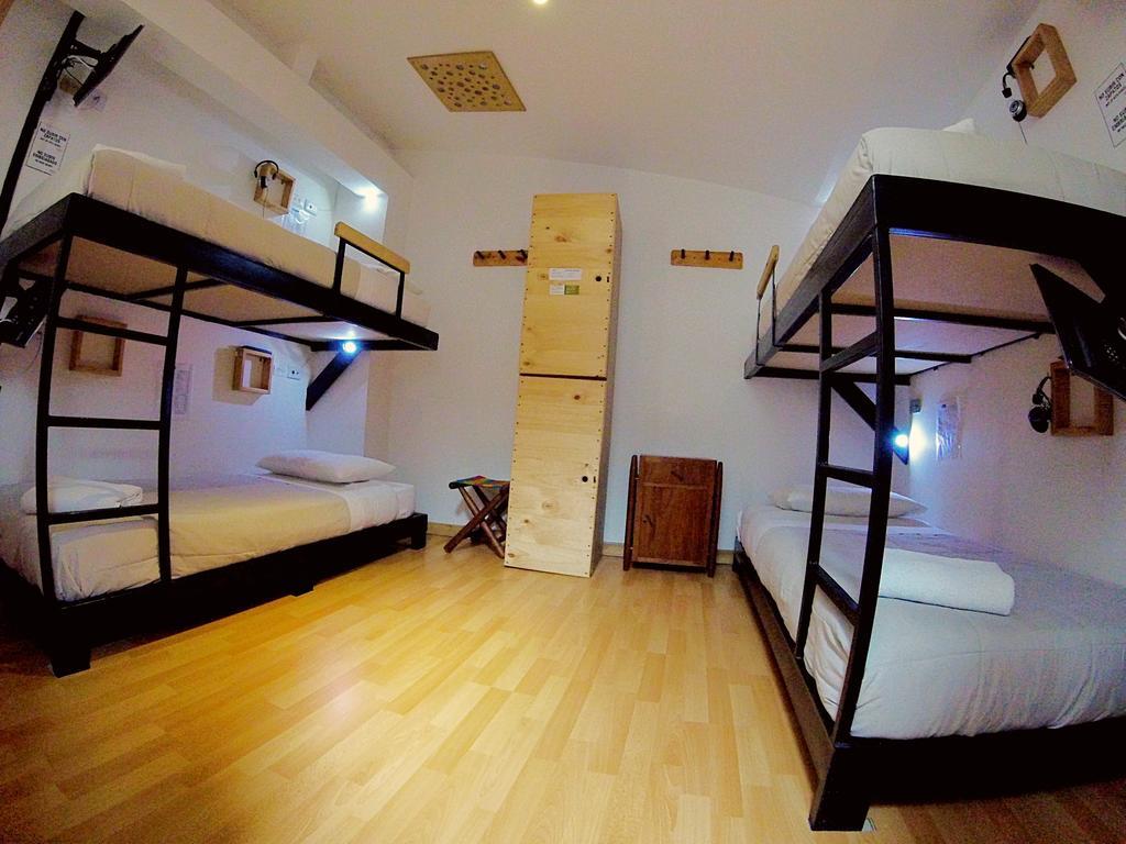 Hostal De La 57 Манисалес Екстериор снимка